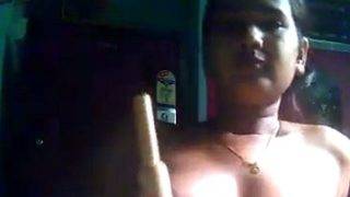 Desi masturbating cooking stick | bold scene